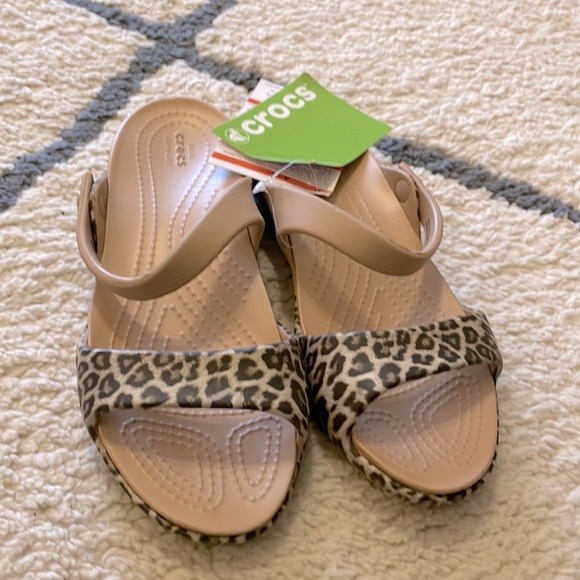 CROCS Shoes - Cheetah crocs
